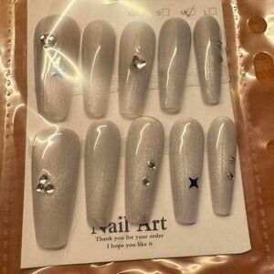 Starlight Silver Nail Set – Rhinestones‎ & Star Accents (Medium)